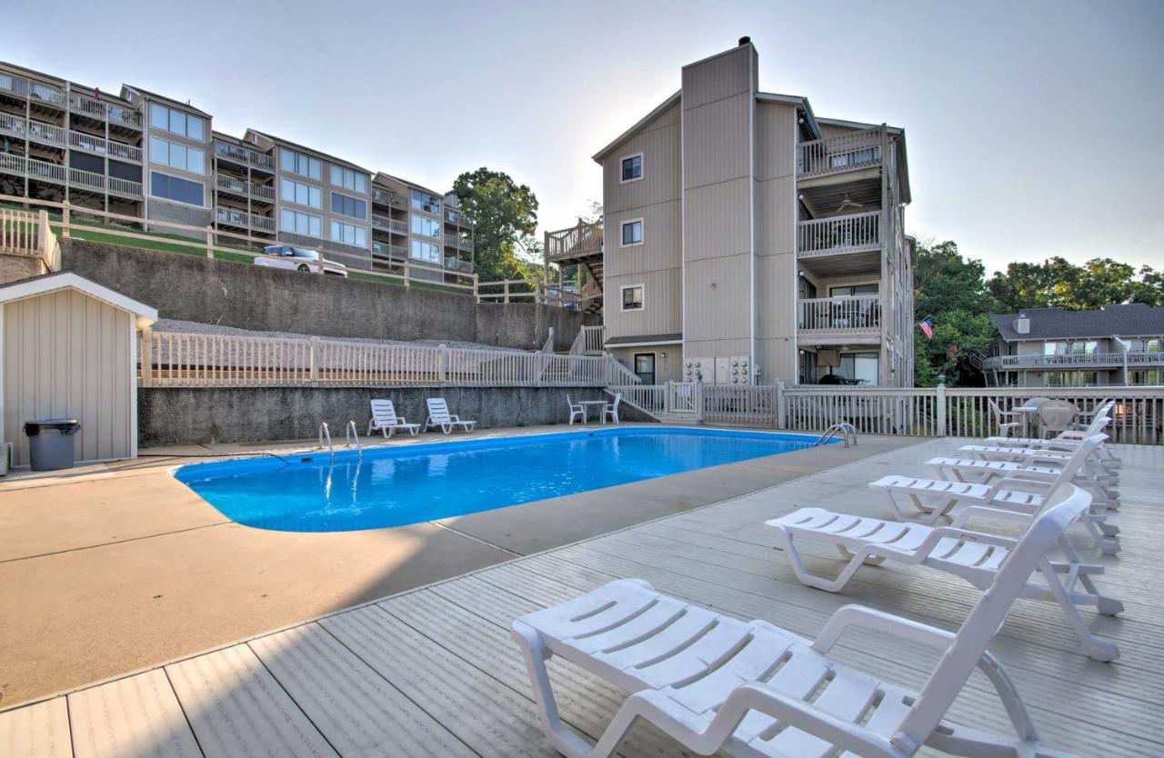 Lakefront Osage Beach Condo With Community Pool Extérieur photo